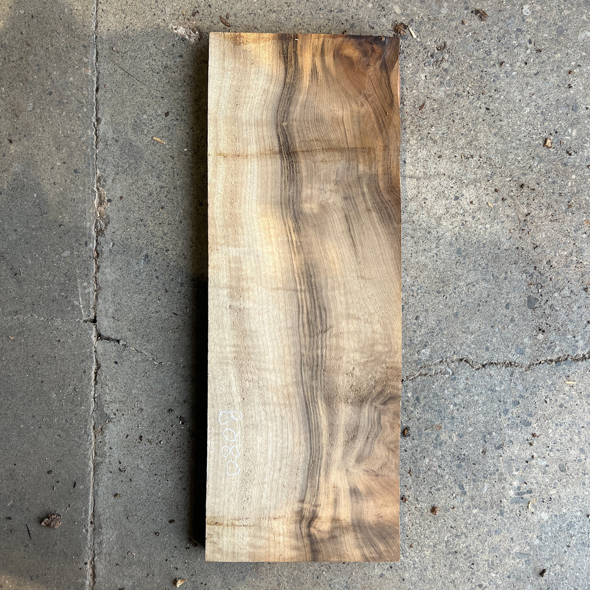 Myrtle 20”x7.5”x0.75”