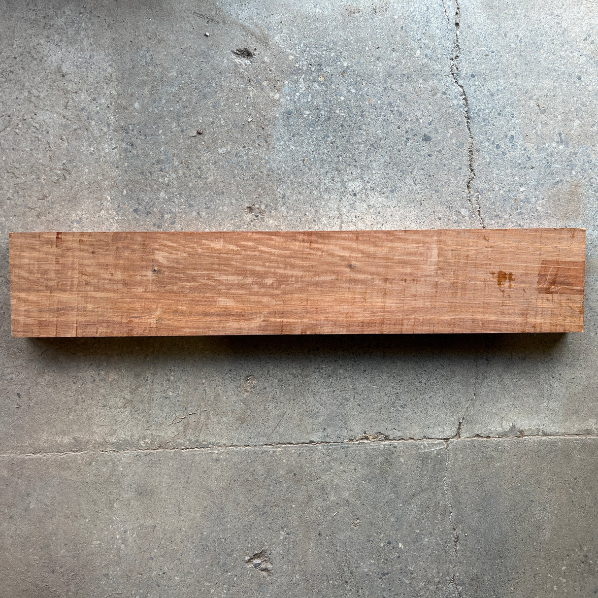 Figured Paela 32”x6”x1.75”