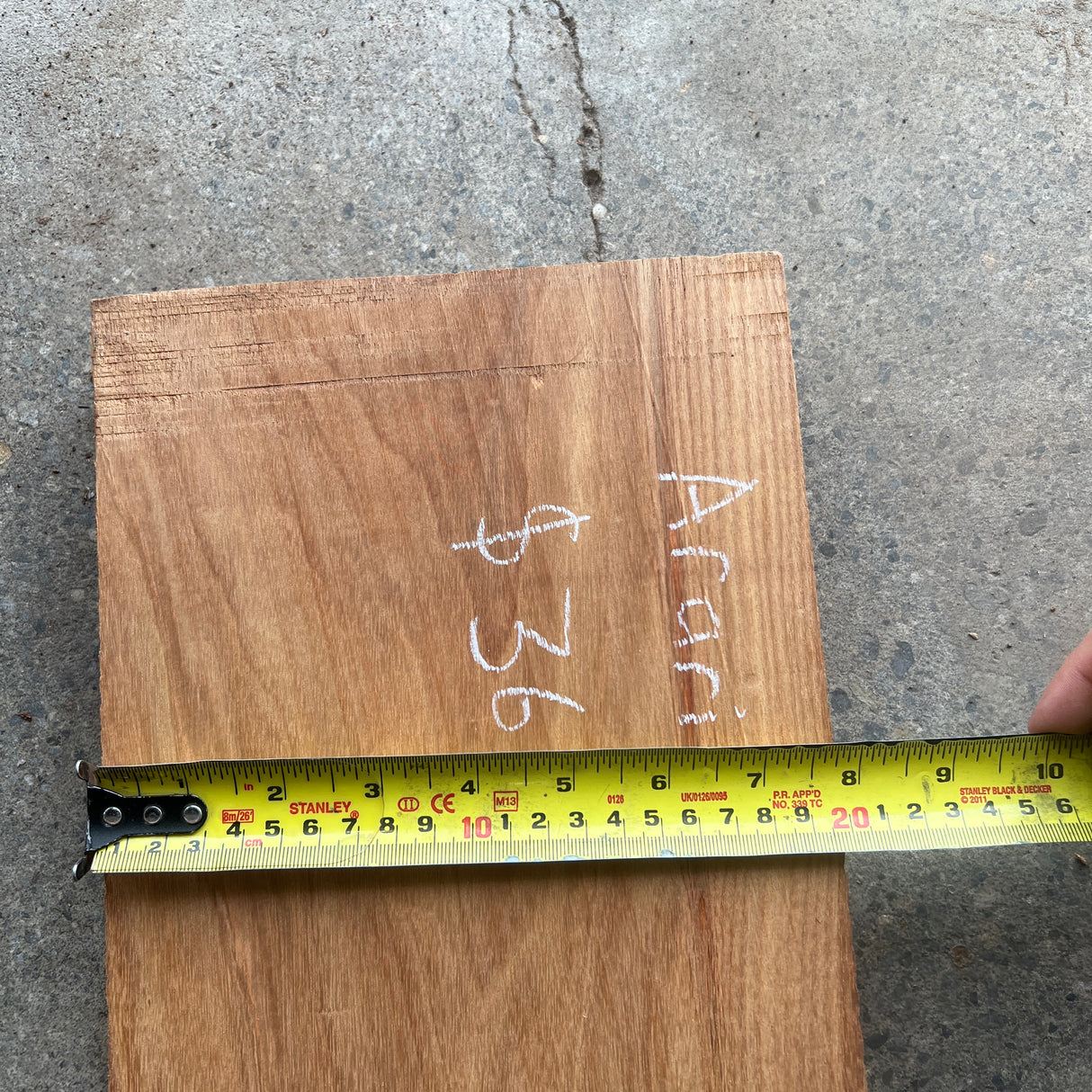 Arariba 22”x7.5”x1.75”