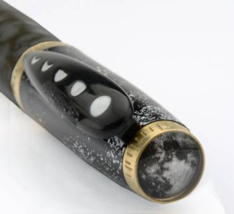 Moon Twist Pen Kit in Brass