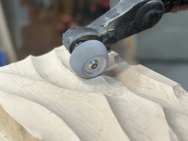 3/8" Mounting I.D. Mini Carver Adapter X 1-1/2" Long X 3/8" Pilot Hub