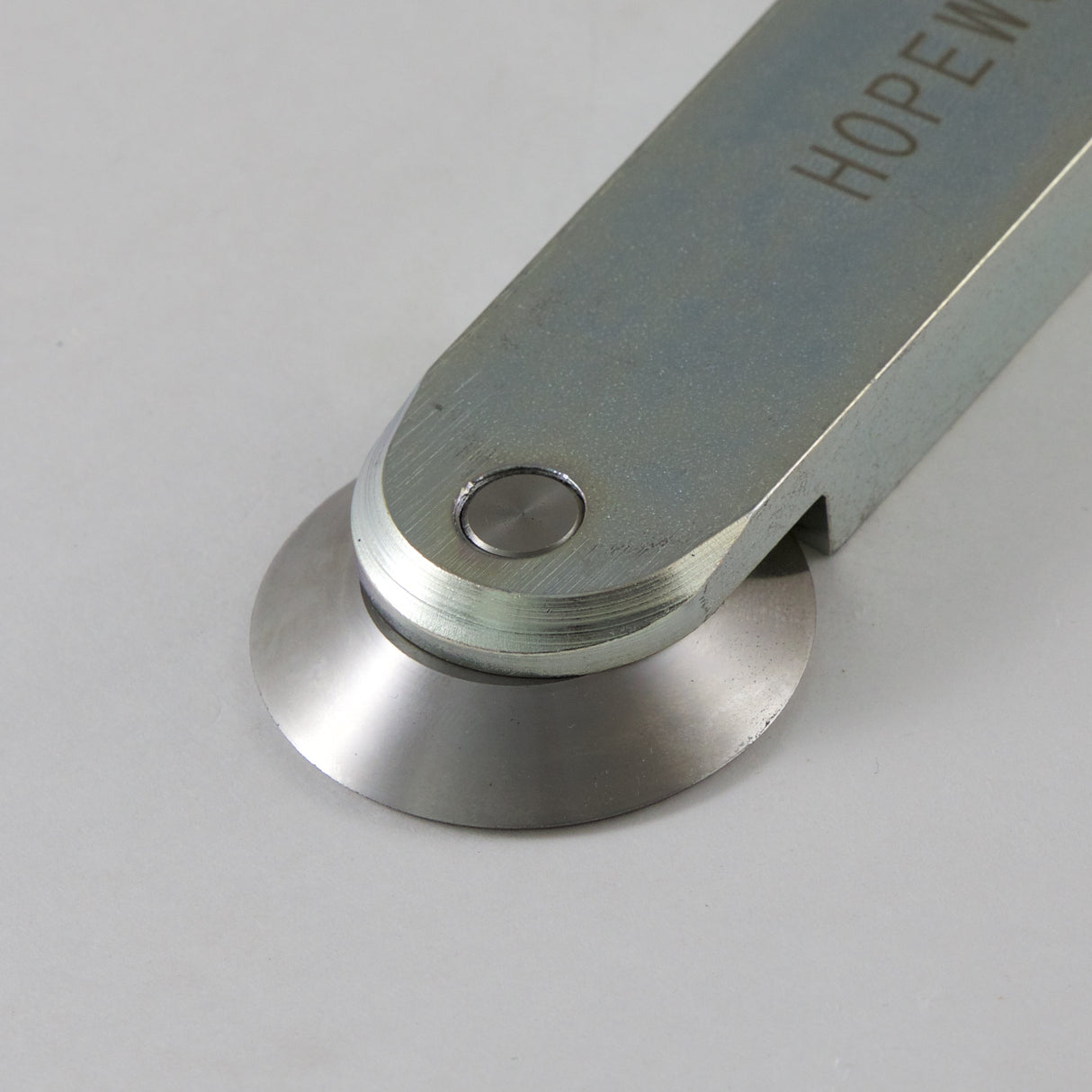 Round Negative Rake Bowl Scraper with Tip & Sharpening Mandrel