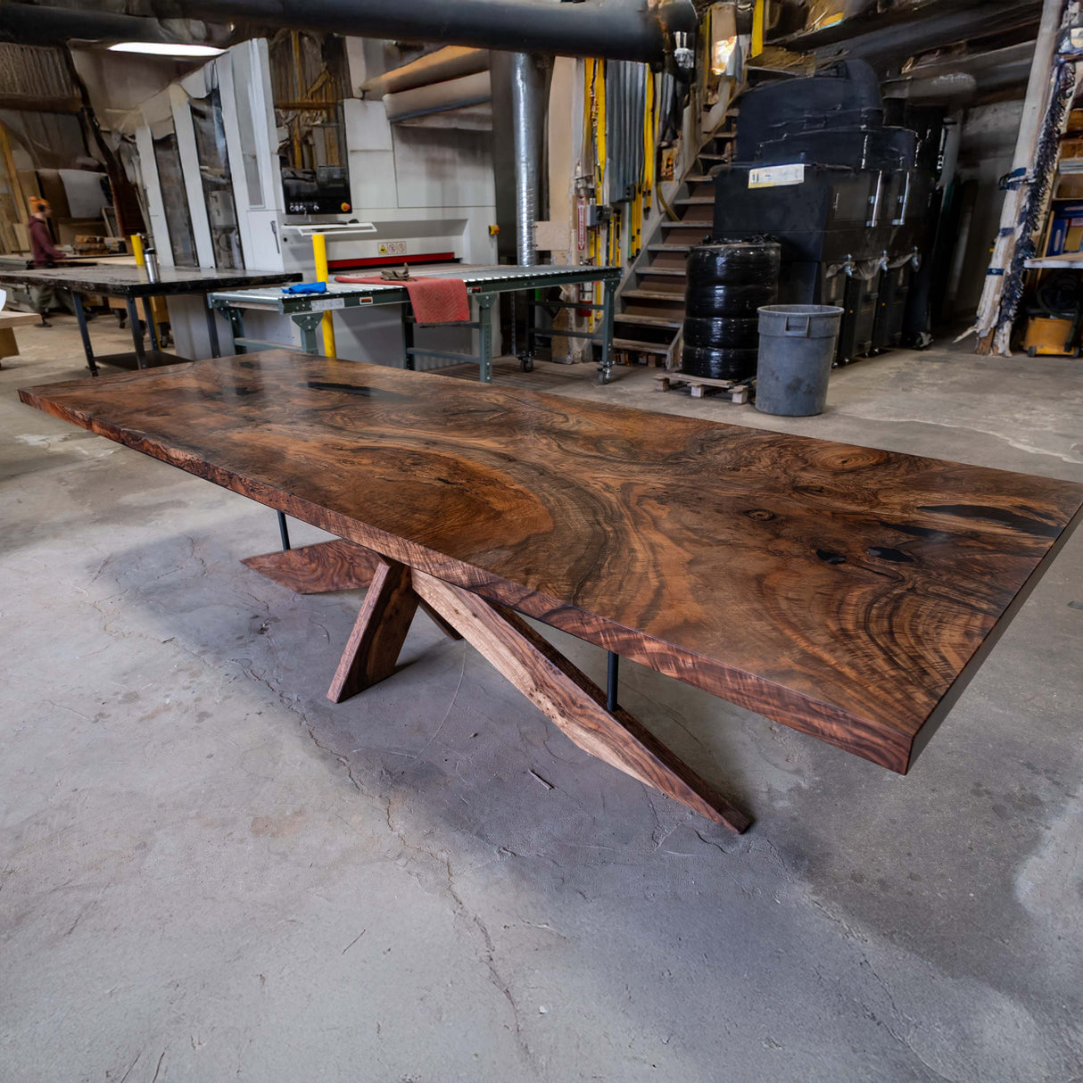 Bastogne Walnut Dining Table